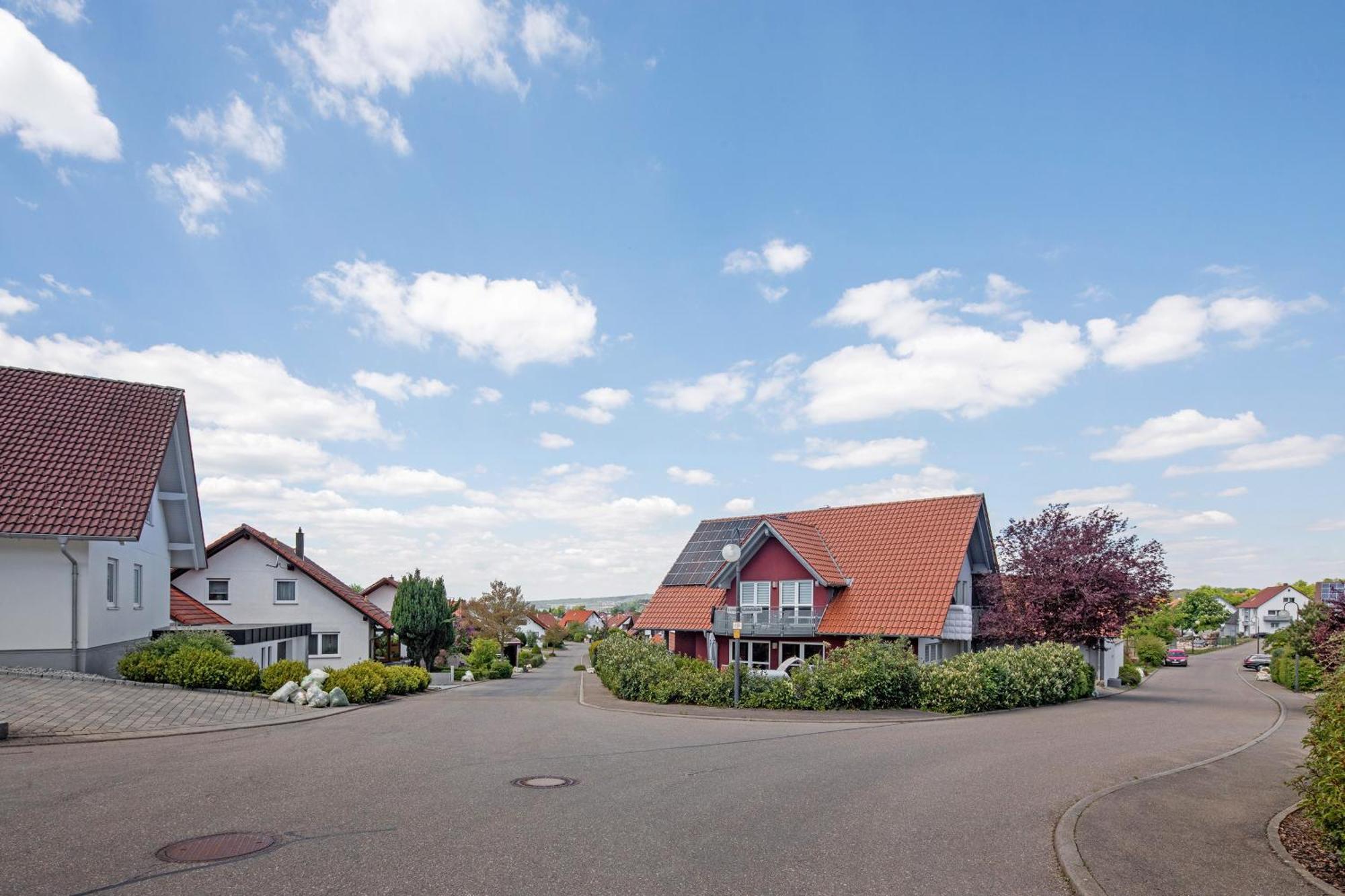 Ferienwohnung Emilia, 36Qm Münsingen Eksteriør bilde